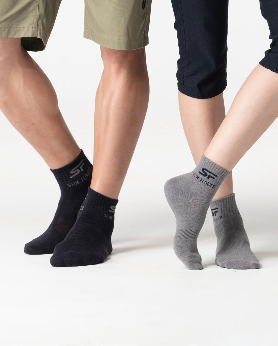 【回購率超高】1/2男女適用休閒襪.襪子 50